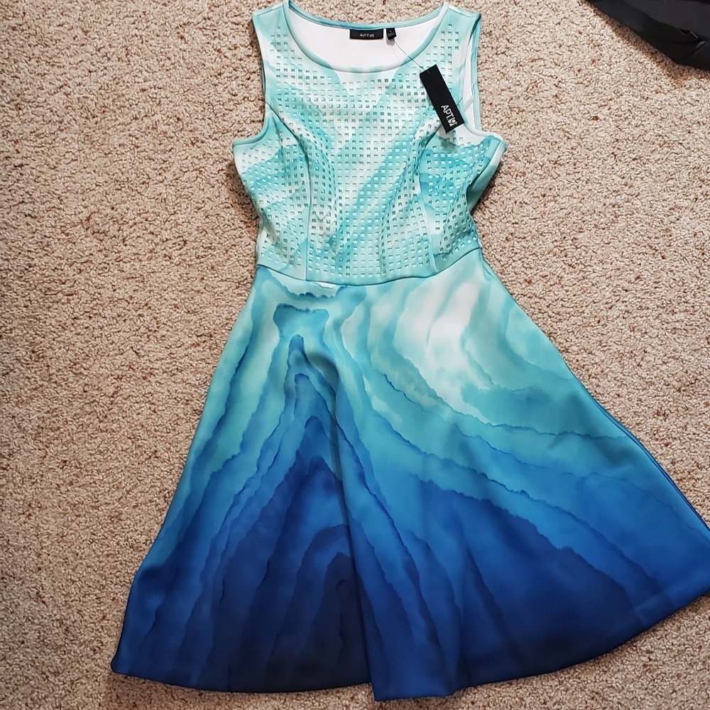 Summer dress w/ pockets